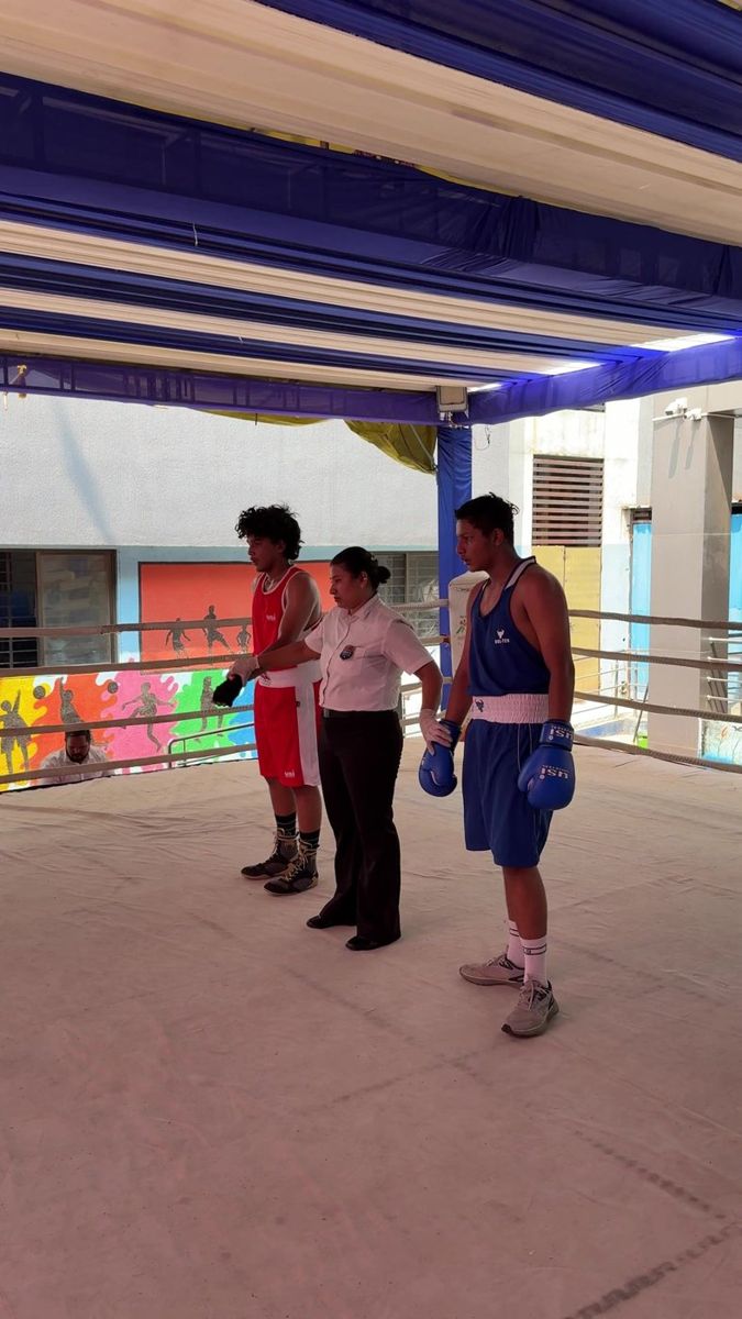 Semi-final win, red corner